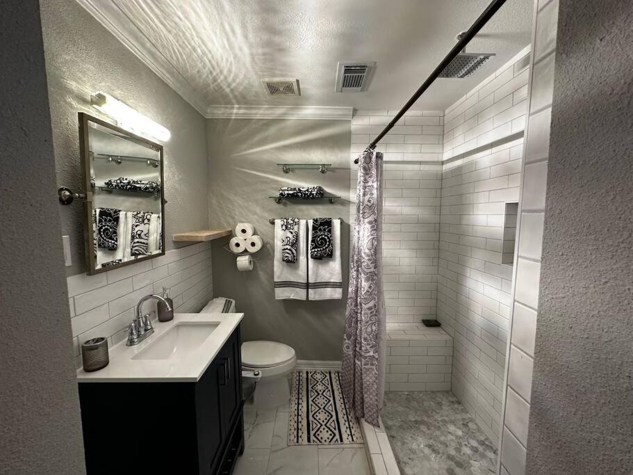Townhouse Near Midtown Apartamento Houston Exterior foto